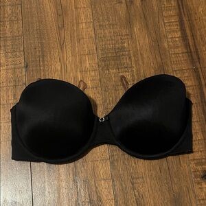 Vanity Fair Black Strapless Bra